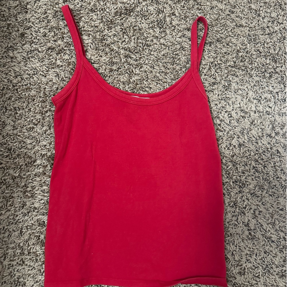 red tank top
